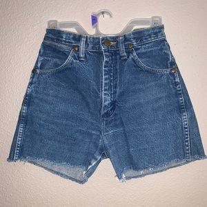 Wrangler Cut Off Jean Shorts